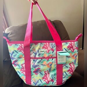 NWT Swig Life Floral Zippi 36 Cooler